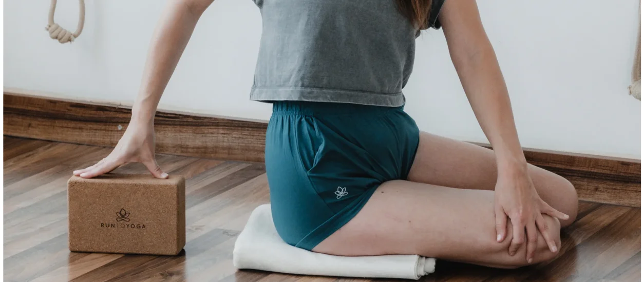 First time at Iyengar Yoga class? Everything you need to know before your first class
